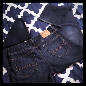 HOLLISTER Dark wash men’s button fly jeans